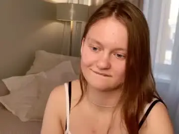 Gina_fisher  live sex cam