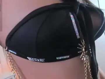 Im_ariana_  live sex cam