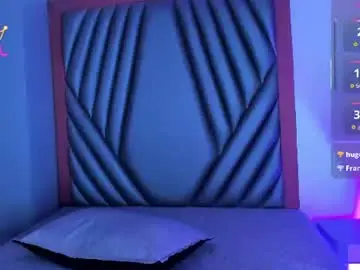 Maddie_01  live sex cam
