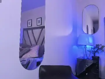 Mila_hartt  live sex cam