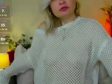 Naughty_milena  live sex cam