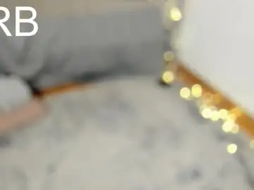 Pureglow  live sex cam