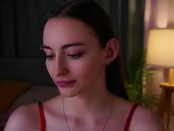 Secrethustle  live sex cam