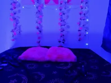 Thalia_mooncs  live sex cam