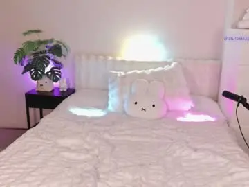 Uwuxo  live sex cam