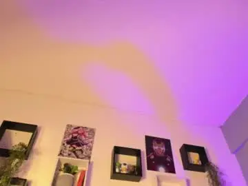 Xsussan  live sex cam