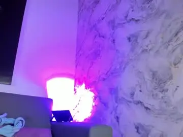 Zafiiro_20  live sex cam