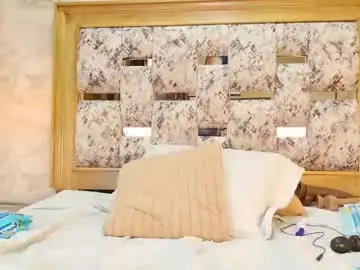 Zoley_watson  live sex cam