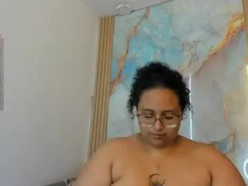 Curvy_bigass11_pm  live sex cam
