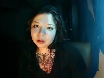 Fayevalentiine  live sex cam