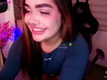 I_am_ari  live sex cam