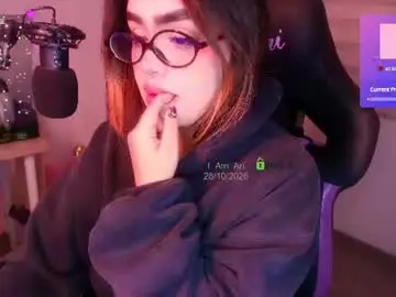 I_am_ari  live sex cam