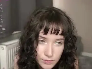 Indiramcclamroch  live sex cam