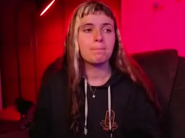 La_femme_fatale_  live sex cam