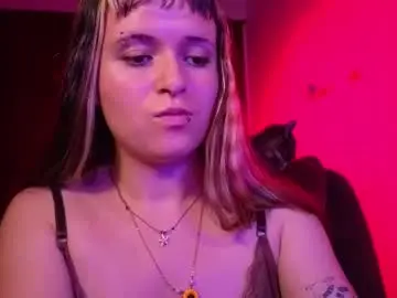 La_femme_fatale_  live sex cam