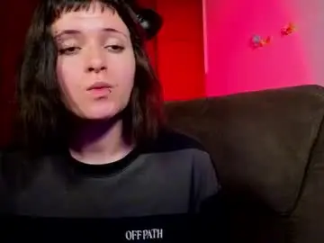 La_femme_fatale_  live sex cam