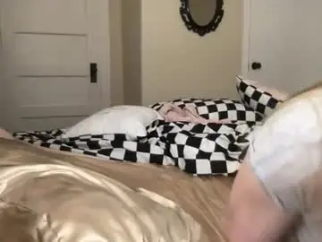 Lilly_adams88  live sex cam