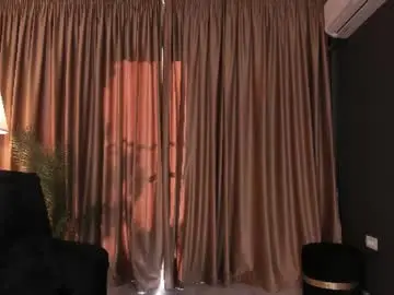 Lovingblondie  live sex cam