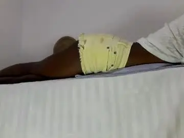Masked_shy_girl  live sex cam