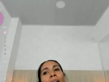 Mature_vayolet  live sex cam