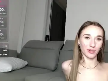 Melani704499  live sex cam