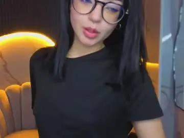 Mia_collins_b  live sex cam