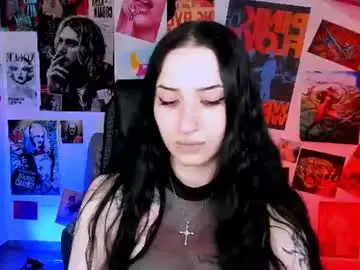 Monicalowes  live sex cam