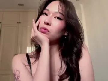 Nievesshippey  live sex cam