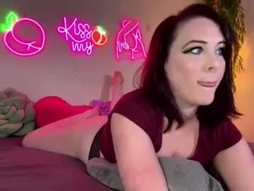 Poisonedpeach  live sex cam