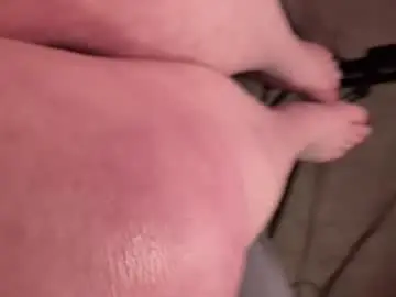 Poisonedpeach  live sex cam
