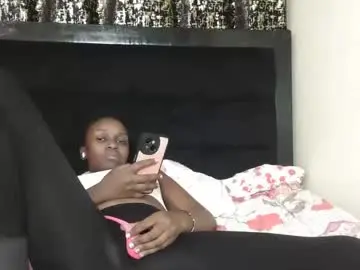 Sexxymaya25  live sex cam