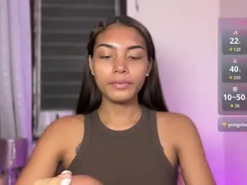 Sweet_trishaxx  live sex cam