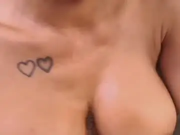 Tammysanz  live sex cam