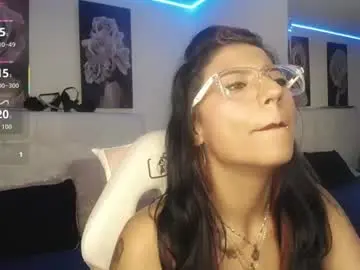 Zarahbennet  live sex cam