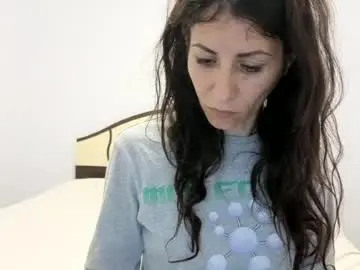 Evacrisxxx  live sex cam
