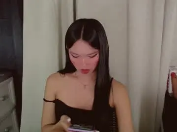 Kitteylovesyou  live sex cam