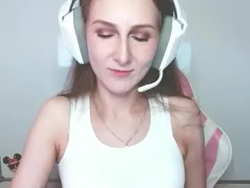 Loravinaa  live sex cam