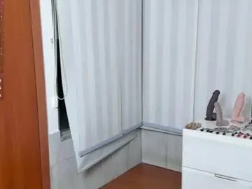 Mileyerikson  live sex cam
