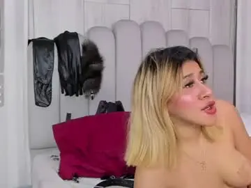 Mileyerikson  live sex cam