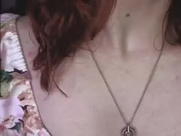 Pearlyfichtner  live sex cam
