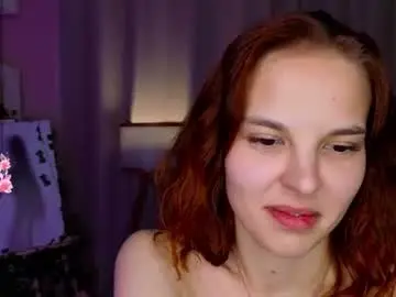 Pearlyfichtner  live sex cam