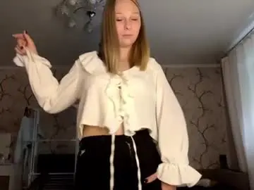 Rosemariealmodova  live sex cam