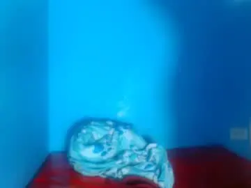 Tamenoir33  live sex cam