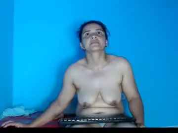 Tamenoir33  live sex cam