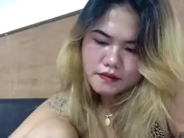 Urasianblairexxx  live sex cam