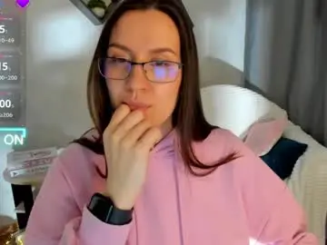 Asti_bubbles  live sex cam