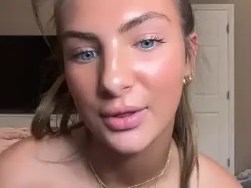Av3ryyyy  live sex cam