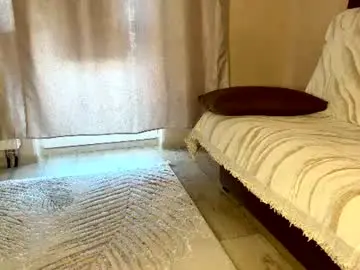 Beemaier  live sex cam