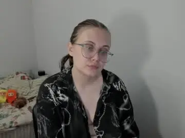Ecpochmak  live sex cam