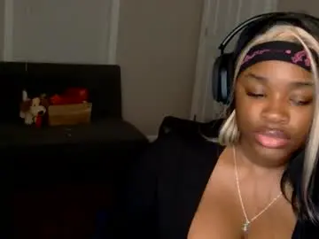 Goddessssbrii  live sex cam